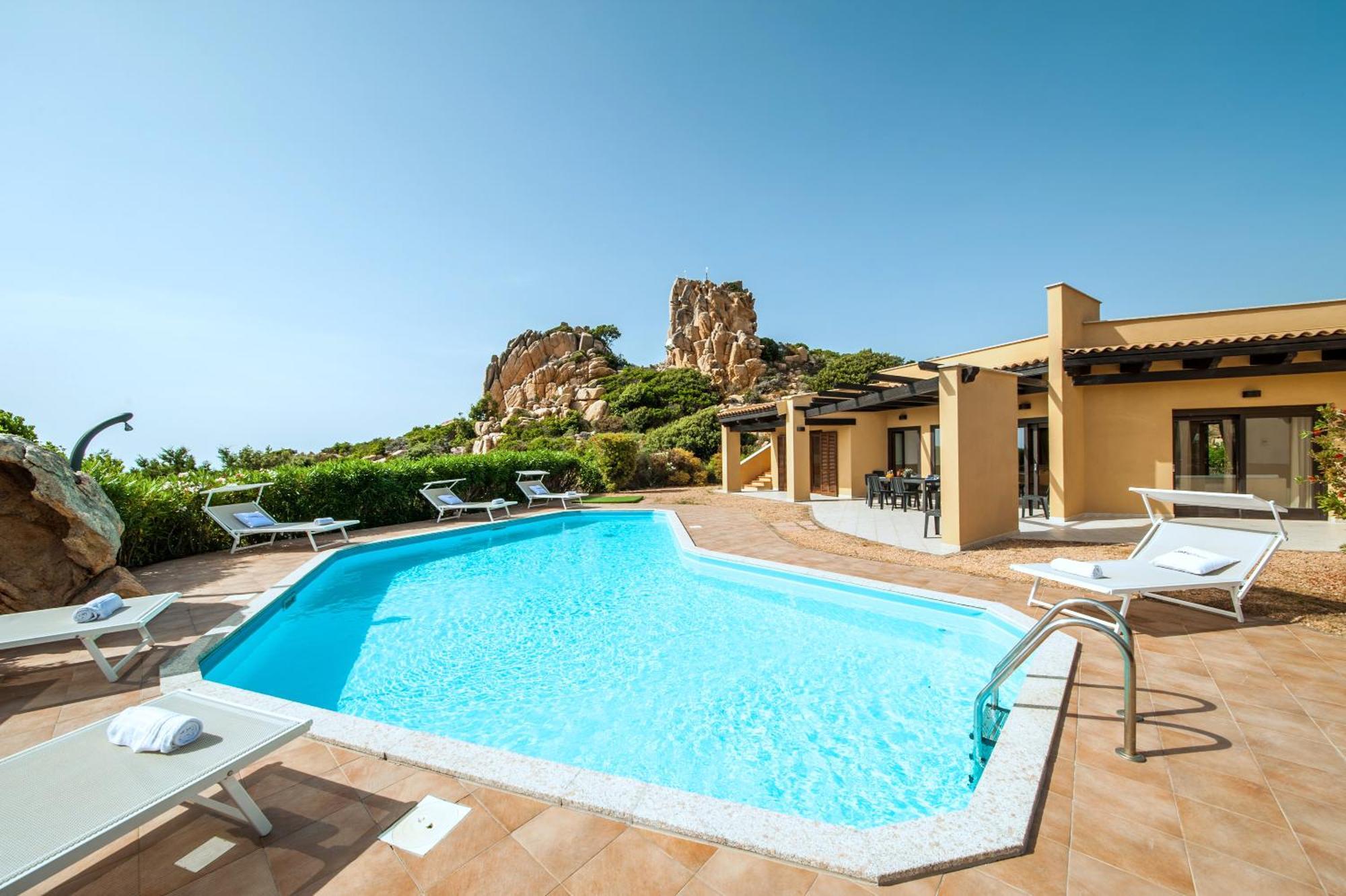 Gravina Resort & Apartments Costa Paradiso Eksteriør billede
