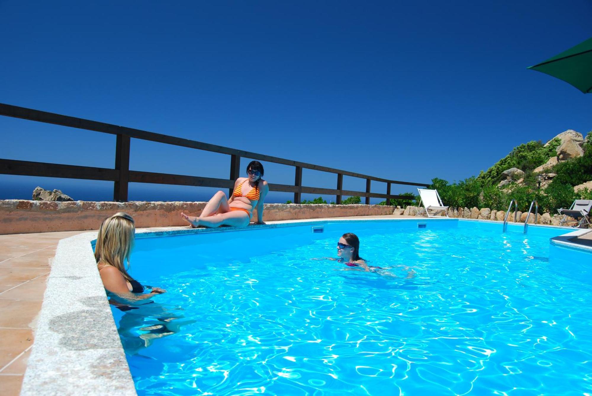Gravina Resort & Apartments Costa Paradiso Eksteriør billede